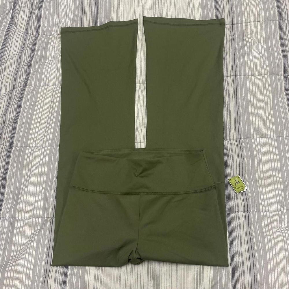 American Eagle Sage Green Flare leggings - Picture 2 of 4
